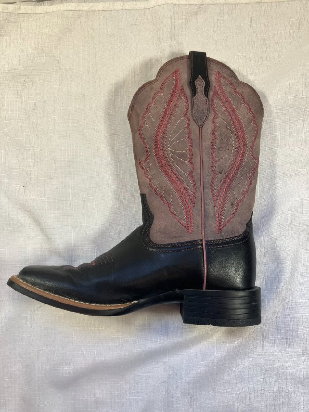 LIKE NEW! Worn Once! Ariat Women's Primetime Boots, Dark Java/Petal Pink, Size 7 - Picture 9 of 14